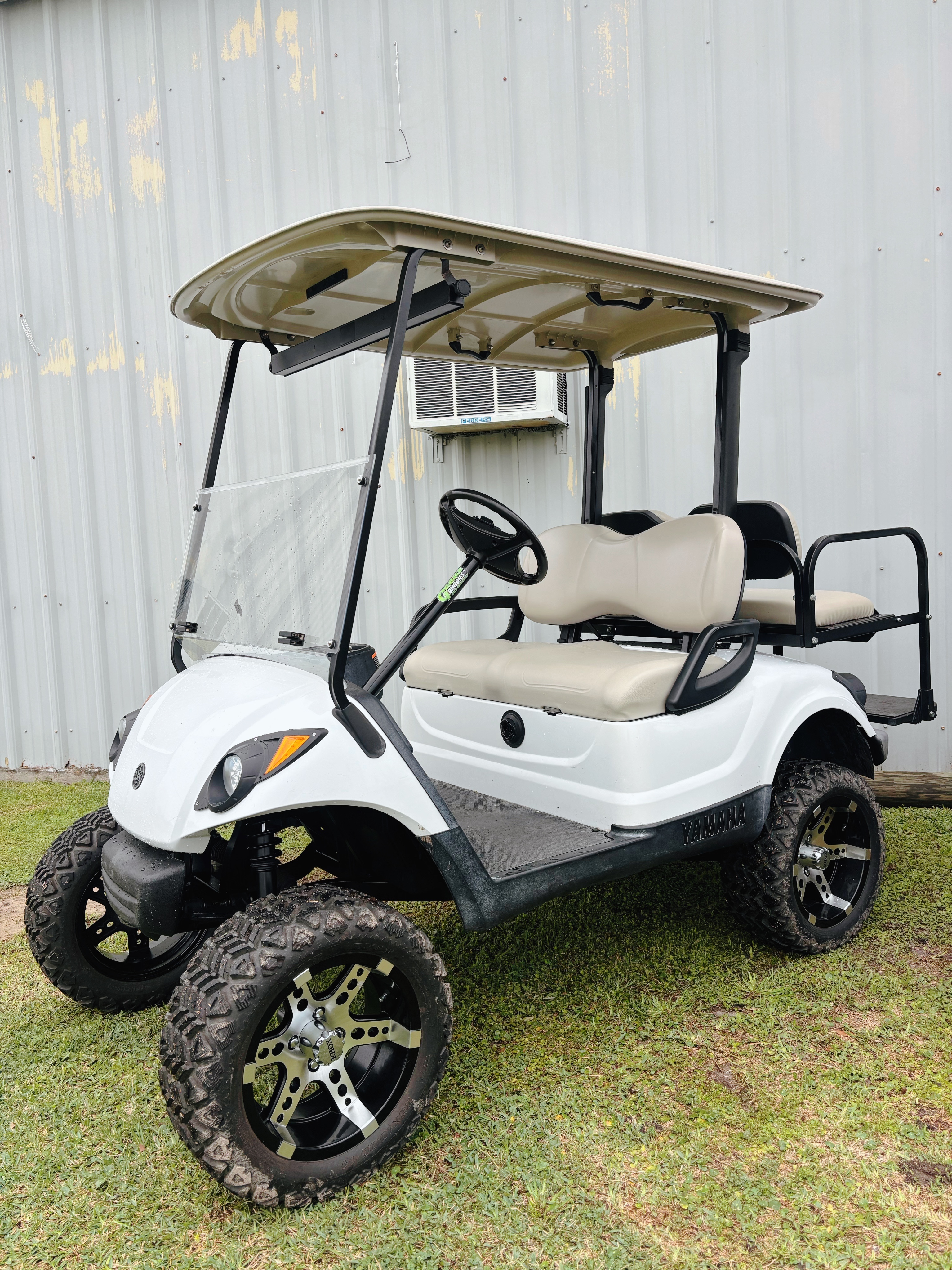 2016 Yamaha G29 4 Seater Golf Cart