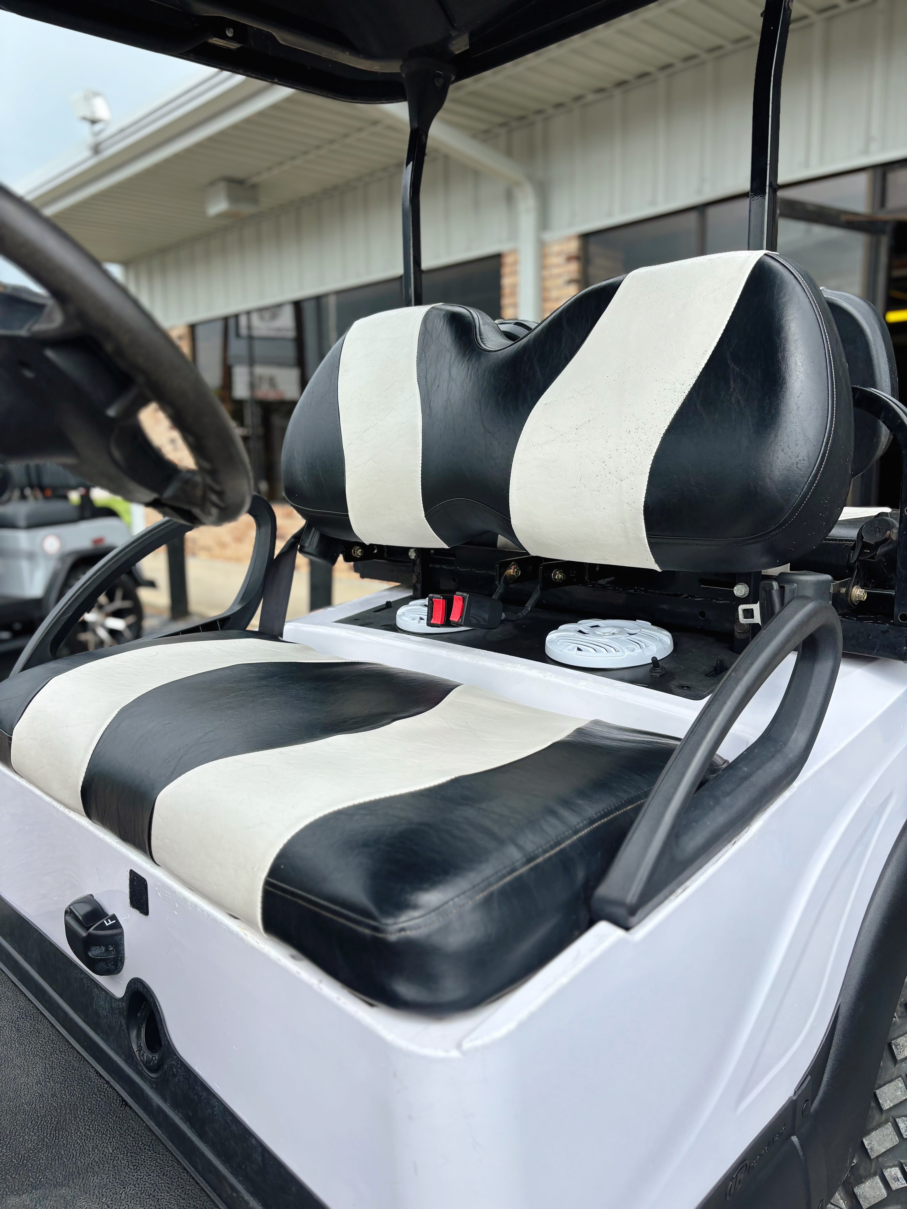 2015 Club Car Precedent 4 Seater 