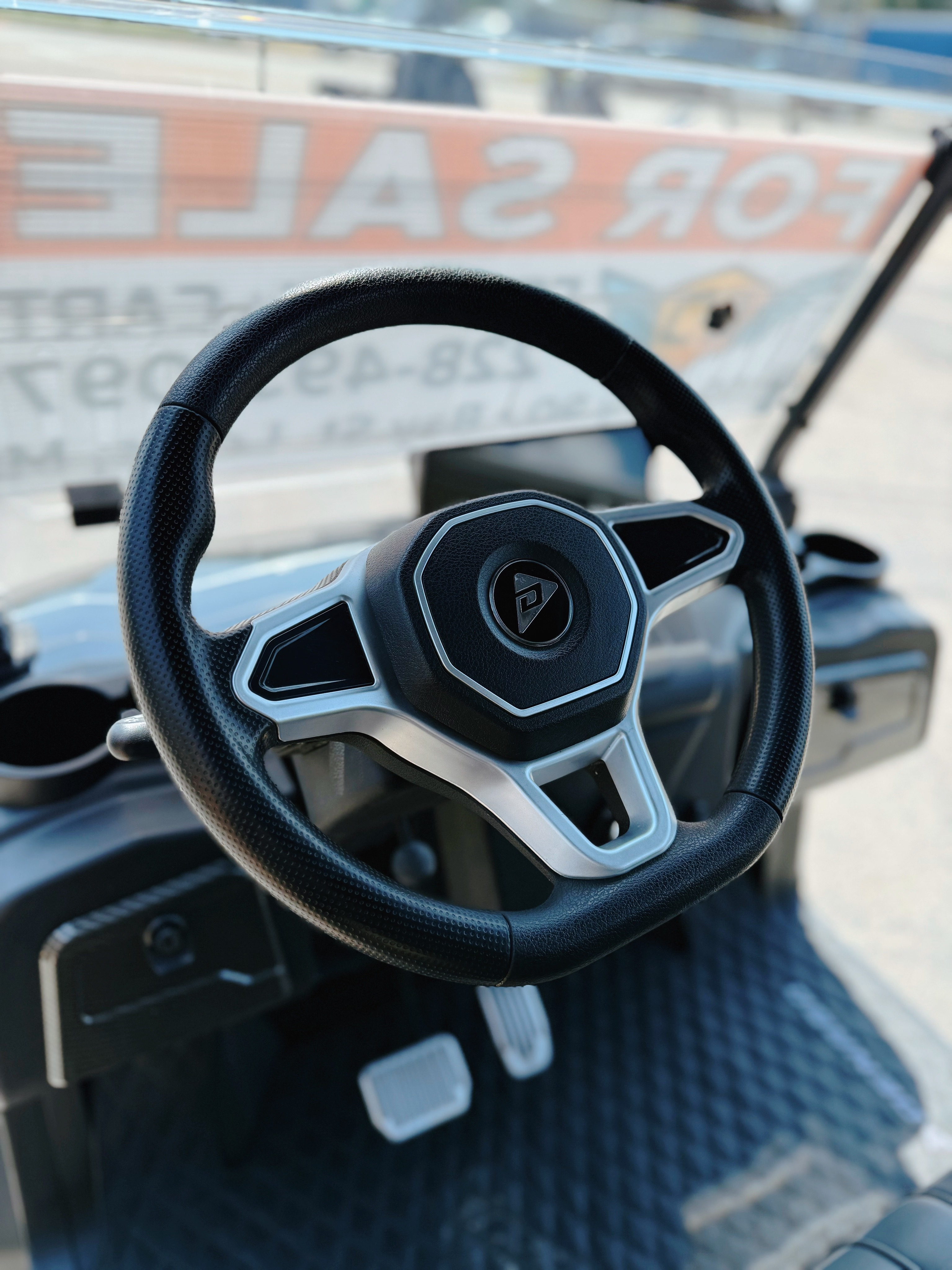 2025 Denago EV Rover XL 4 Forward