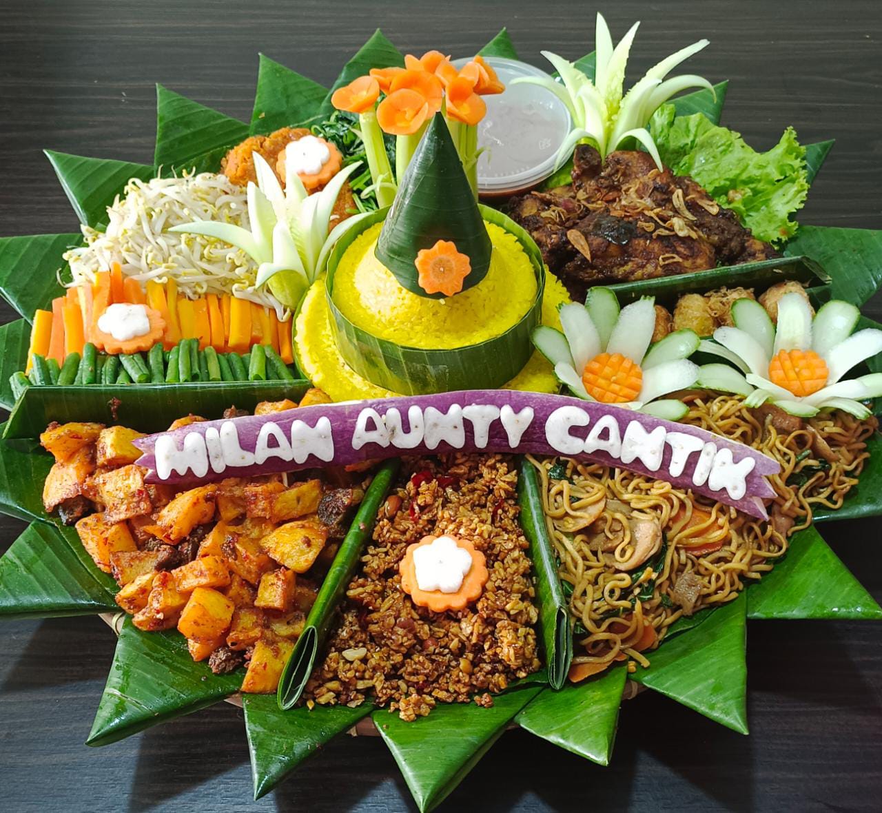 TUMPENG BERVARIASI