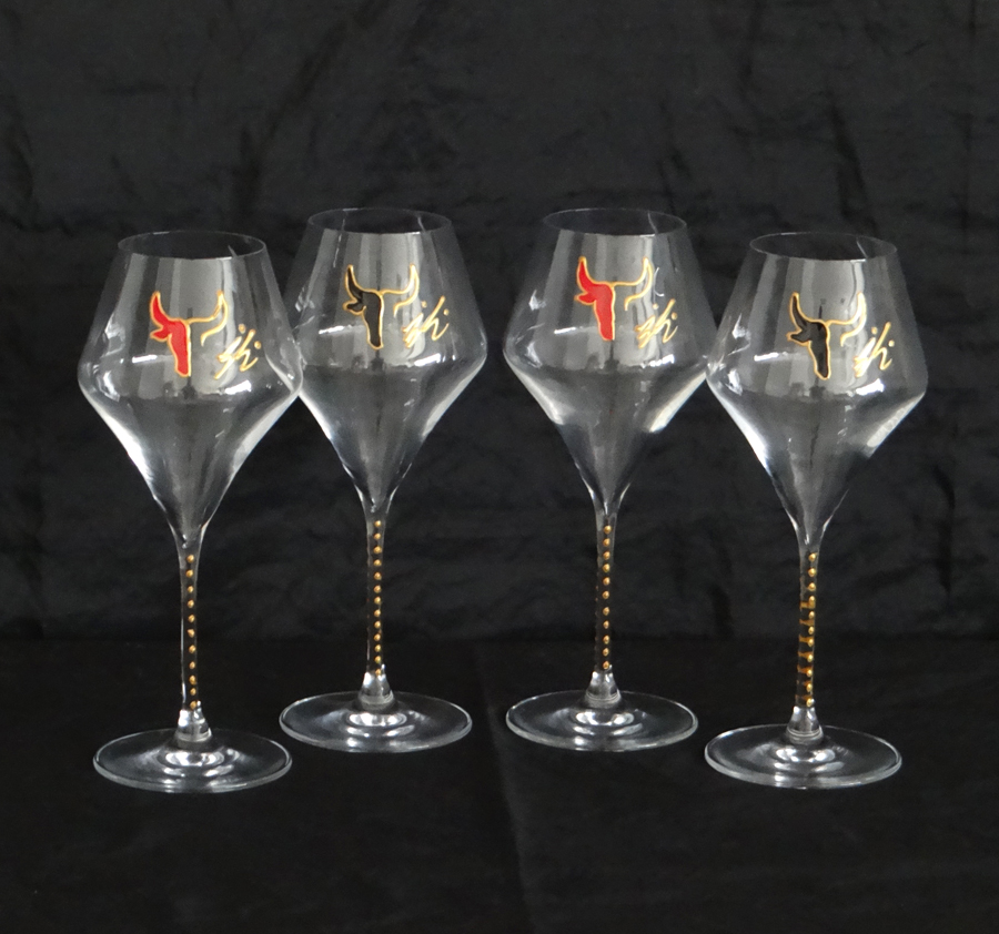 Verre à Vin en Cristal Taureau Contour Or