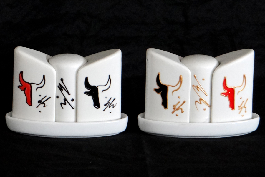 Ensemble Sel & Poivre Taureau en Porcelaine