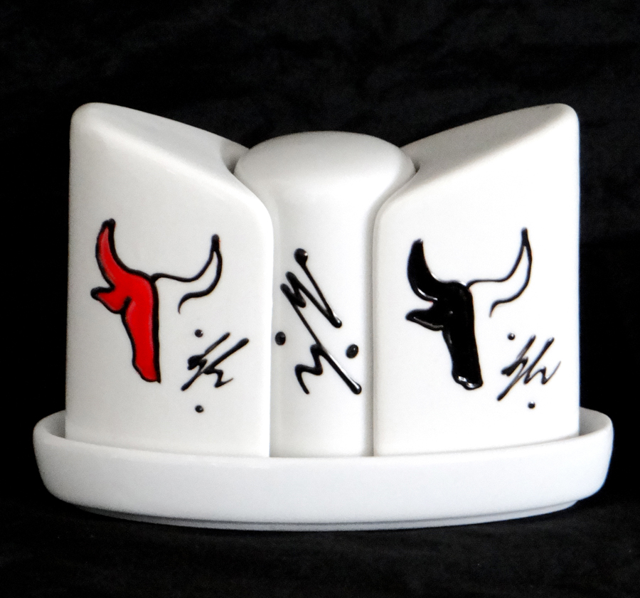 Ensemble Sel & Poivre Taureau en Porcelaine