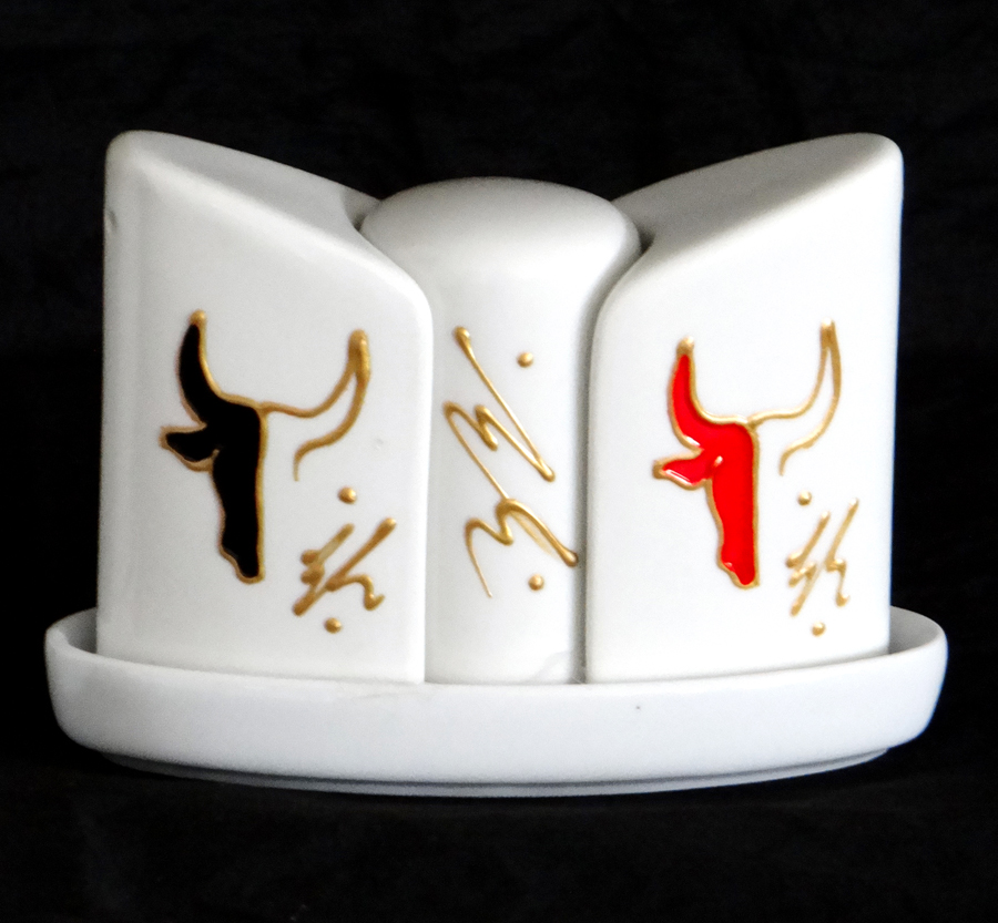 Ensemble Sel & Poivre Taureau en Porcelaine