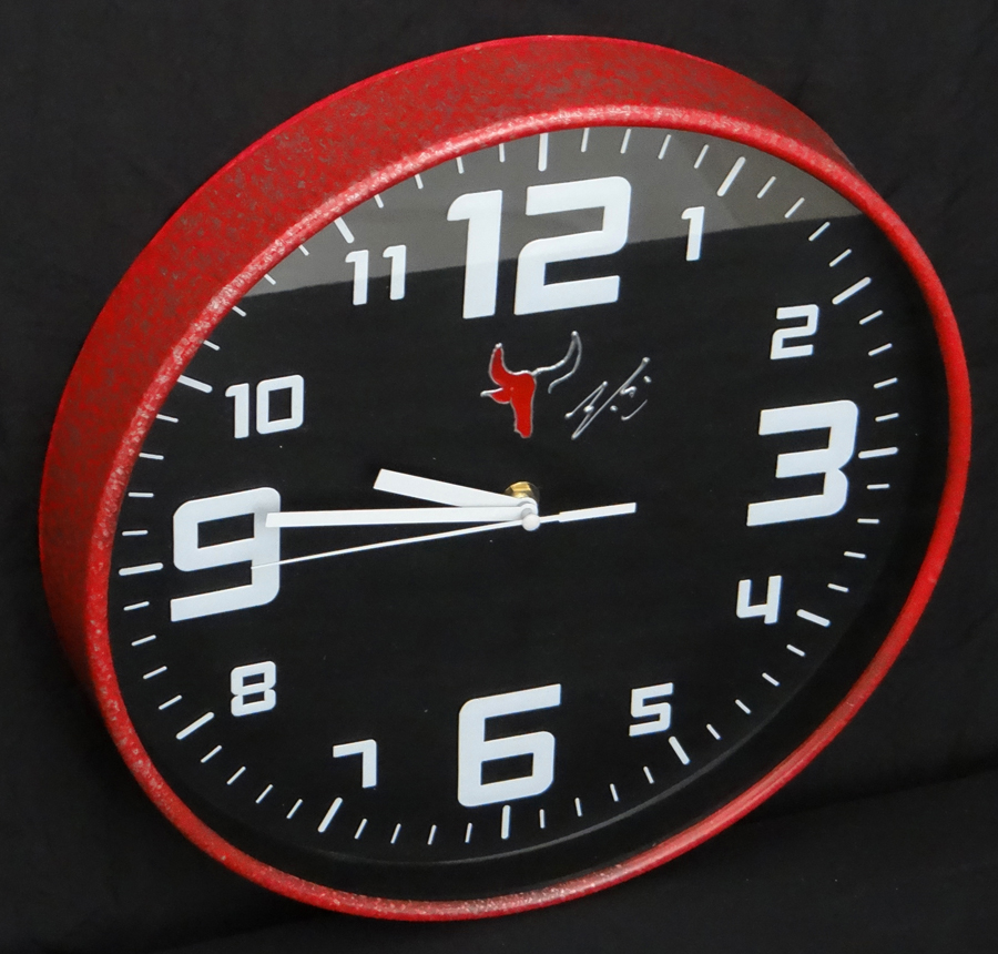 Horloge Moderne Taureau Design