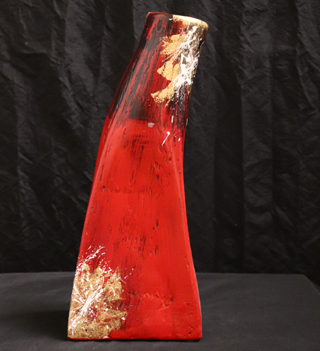 Vase Courbé rouge artisanal Taureau