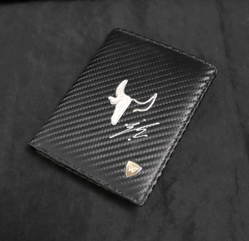 Grand Porte-Feuilles Noir Taureau Argent