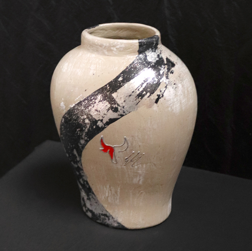 Vase en céramique artistique