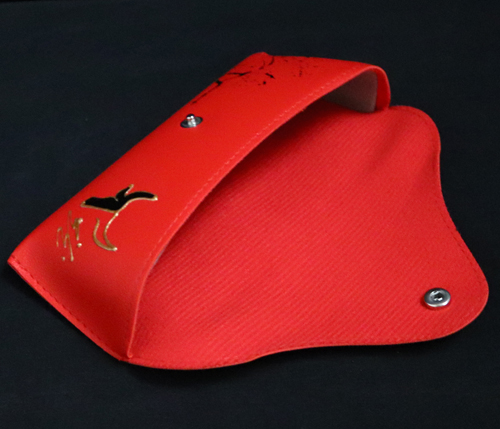 Étui à lunettes rouge Taureau