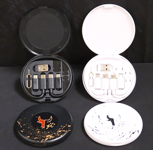 Kit d'adaptateurs USB multifonction Taureau Décoré à la main