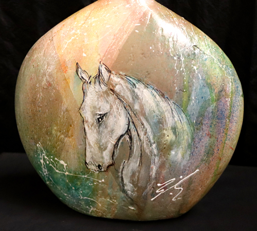Vase artistique avec cheval multicolor