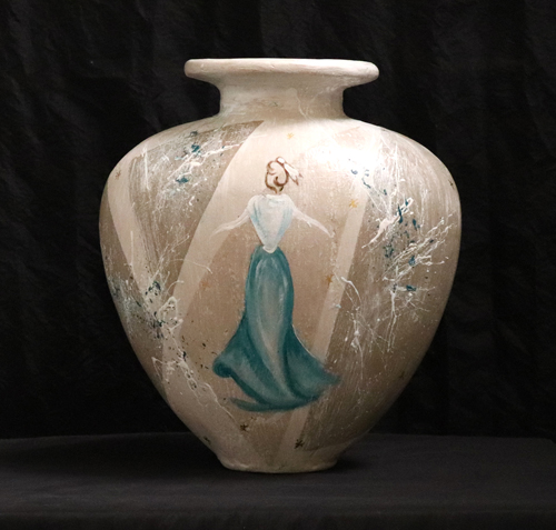 Vase coeur peint à la main Arlesienne