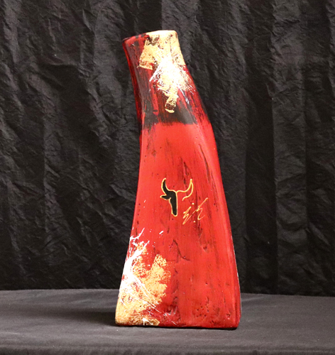 Vase Courbé rouge artisanal Taureau