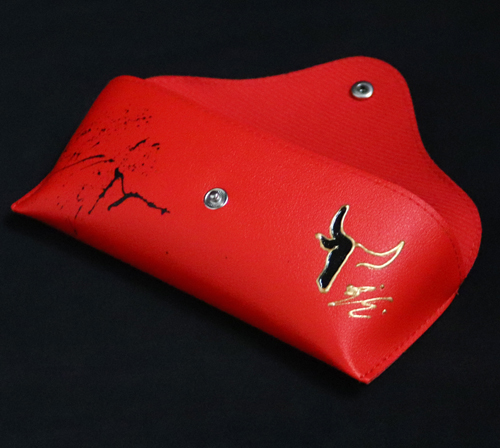 Étui à lunettes rouge Taureau