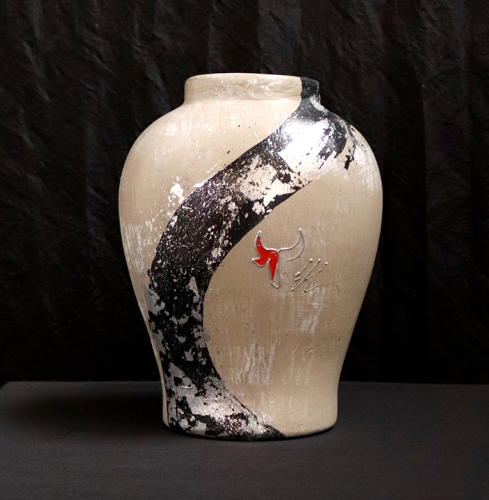 Vase en céramique artistique