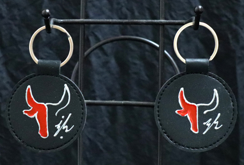 Porte clé tête de taureau Peint à la main