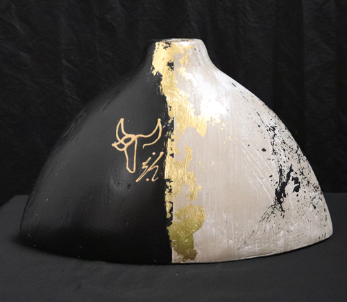 Vase en céramique moderne Taureau