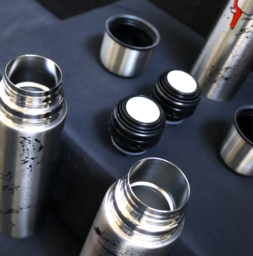 Bouteille isotherme en inox Toro