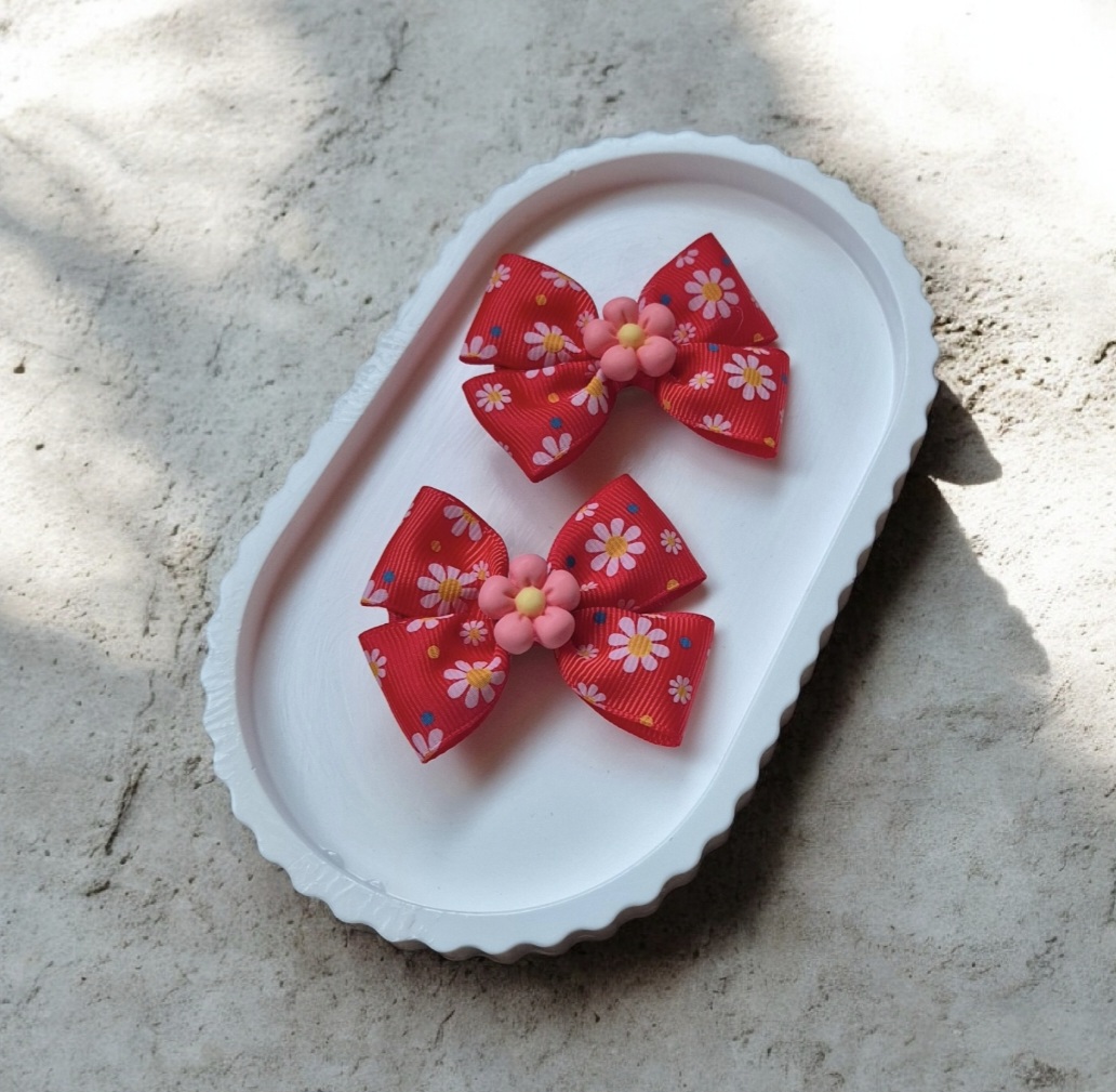 Žaismingi plaukų segtukai ir gumytės