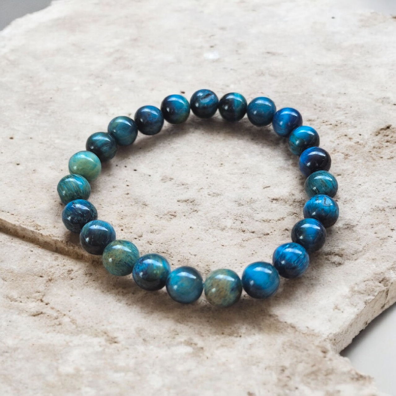 Apyrankės iš natūralaus akmens karoliukų