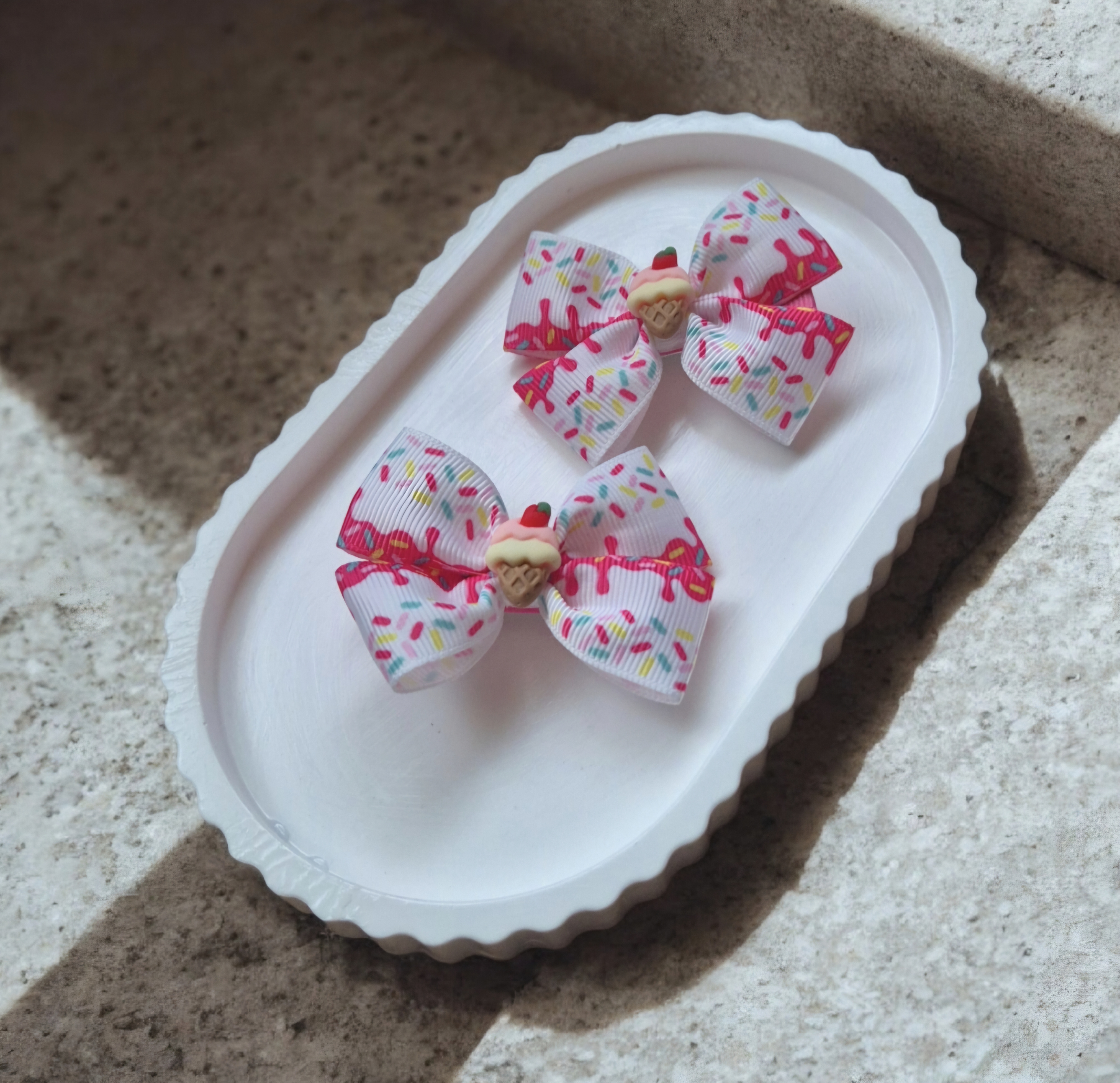 Žaismingi plaukų segtukai ir gumytės