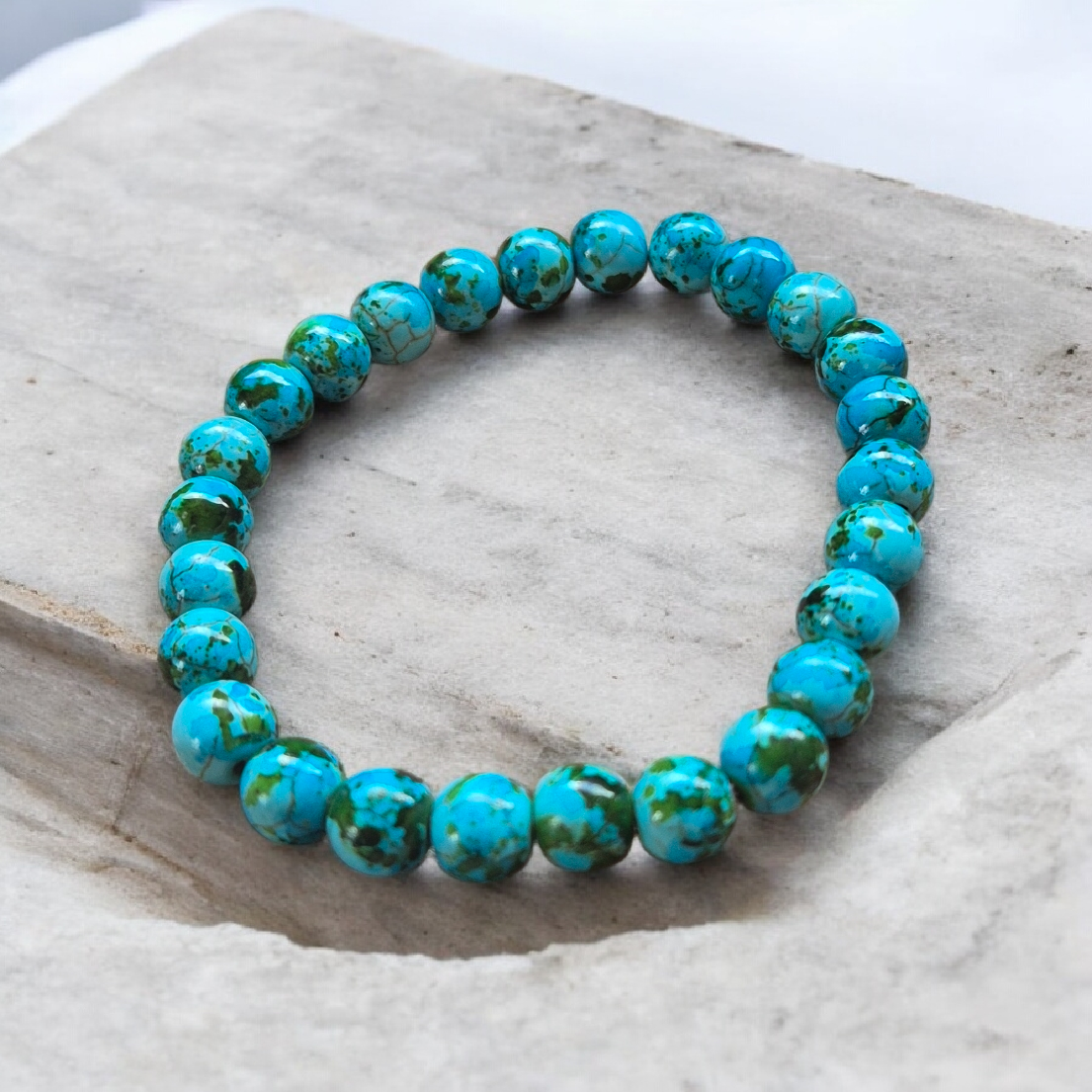 Apyrankės iš natūralaus akmens karoliukų