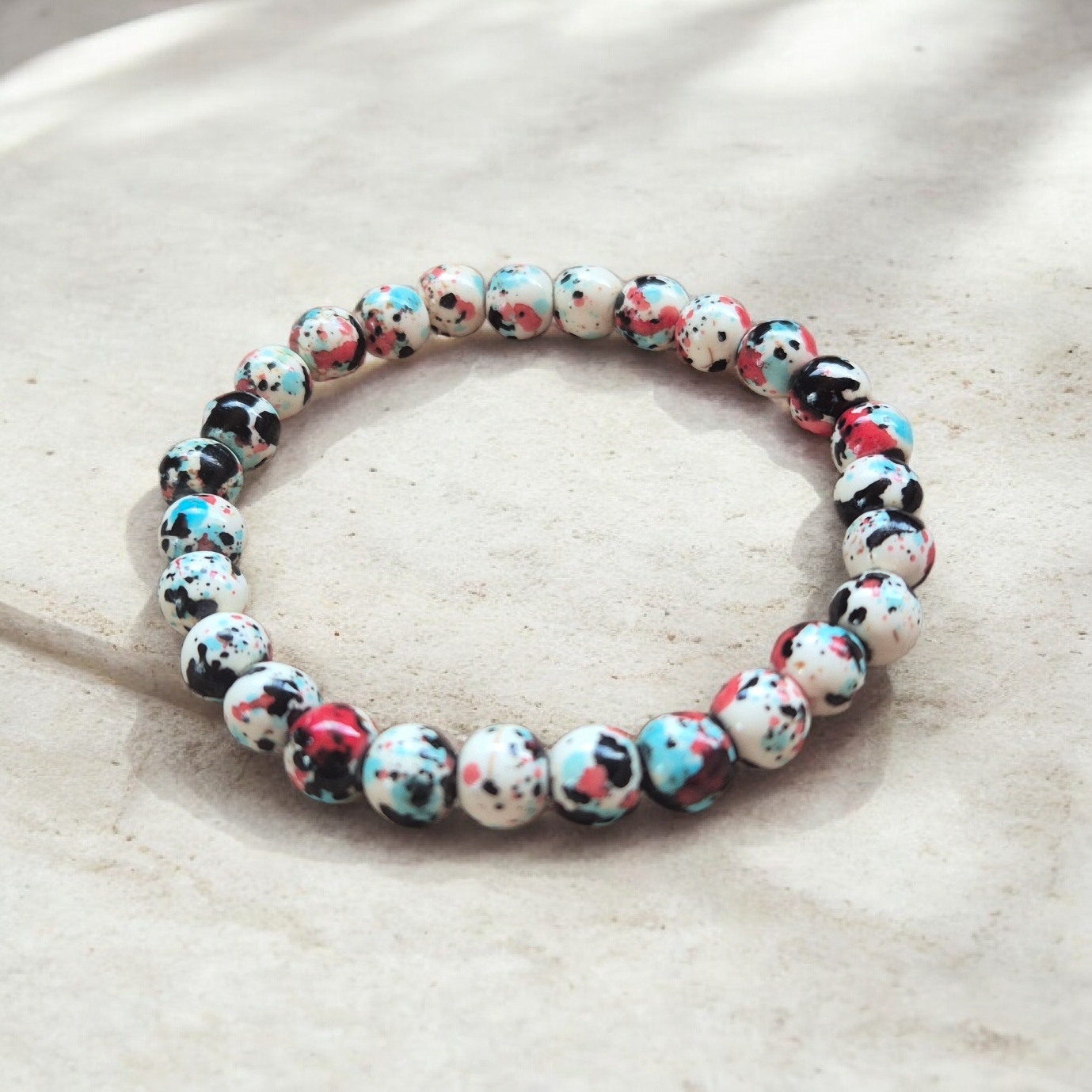 Apyrankės iš natūralaus akmens karoliukų