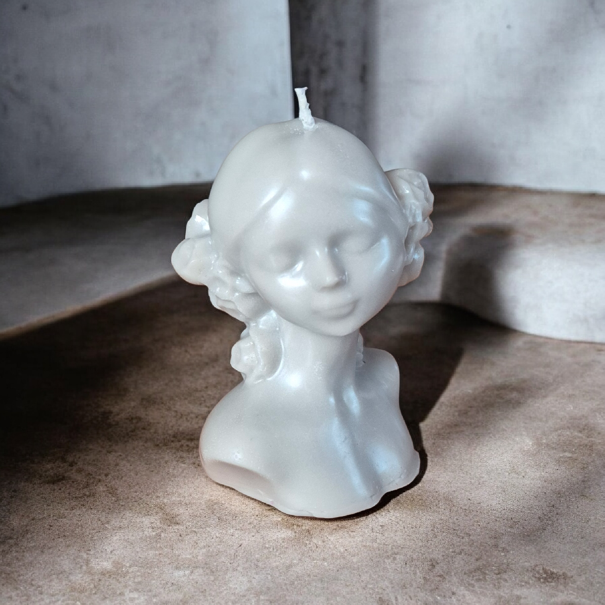 Dekoratyvinė žvakė "Moteriška elegancija"