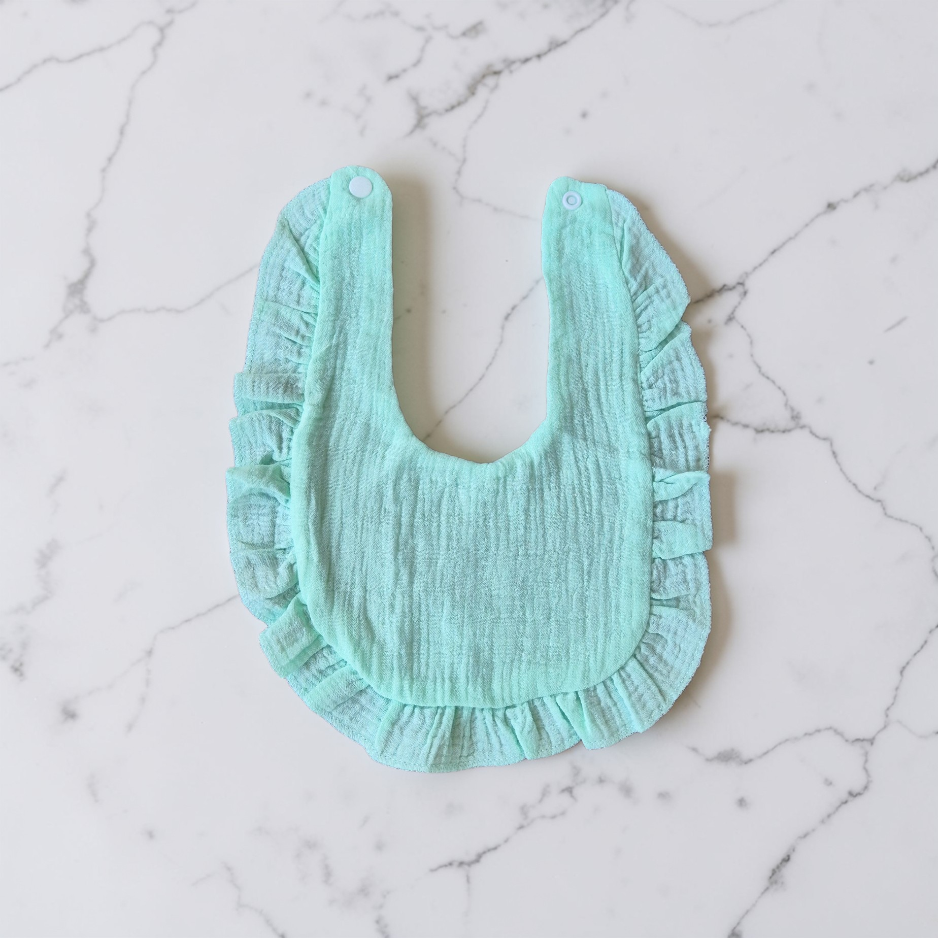 Vaikiška muslino kaklaskarė–seilinukas su spaudėmis, 100% medvilnė