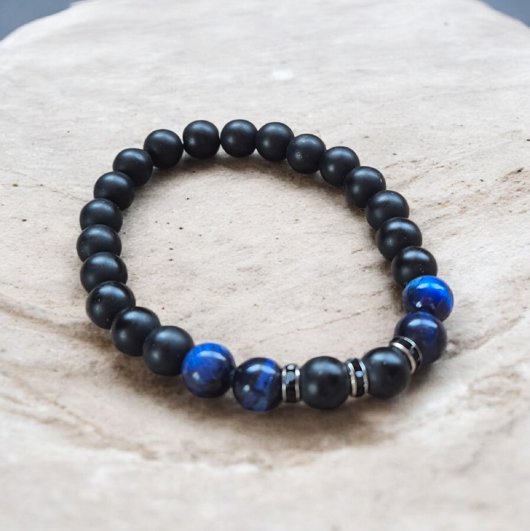 Apyrankės iš natūralaus akmens karoliukų