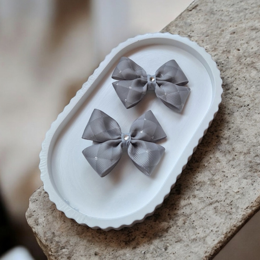 Žaismingi plaukų segtukai ir gumytės