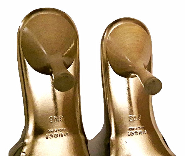 Athentic Gucci Women Gold Sandals SZ/36.5