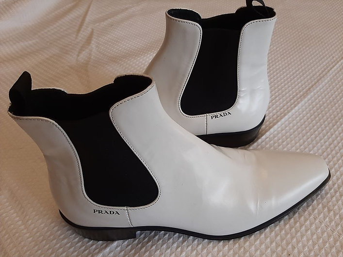 Authentic prada White Leather 30 Pointy Toe Ankle Boot SZ 37 US