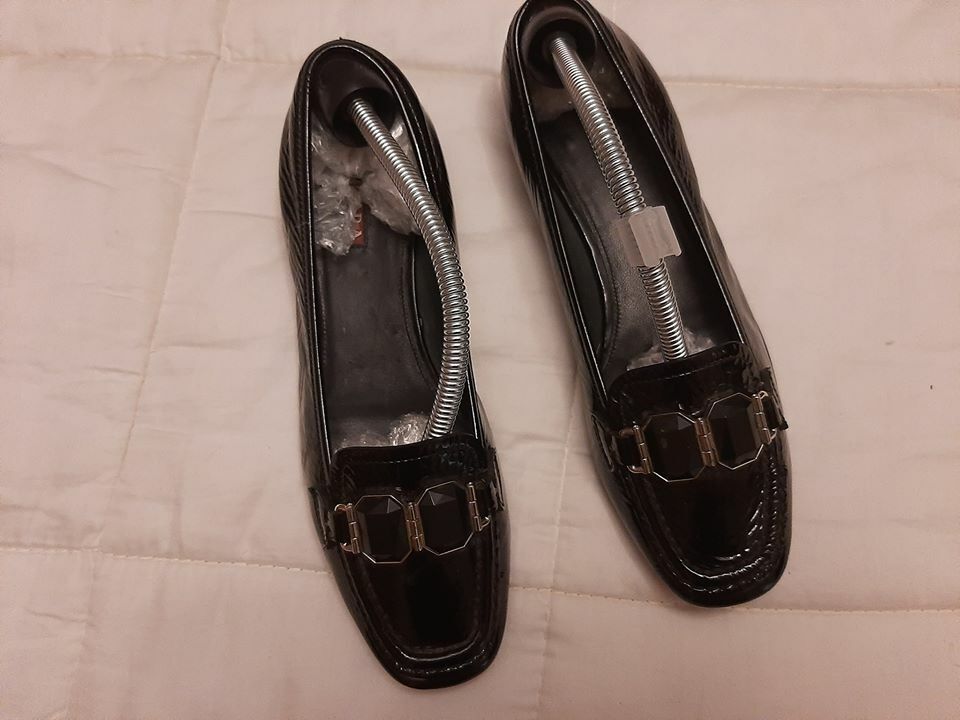 Authentic prada vintage black patent leather loafer SZ 37