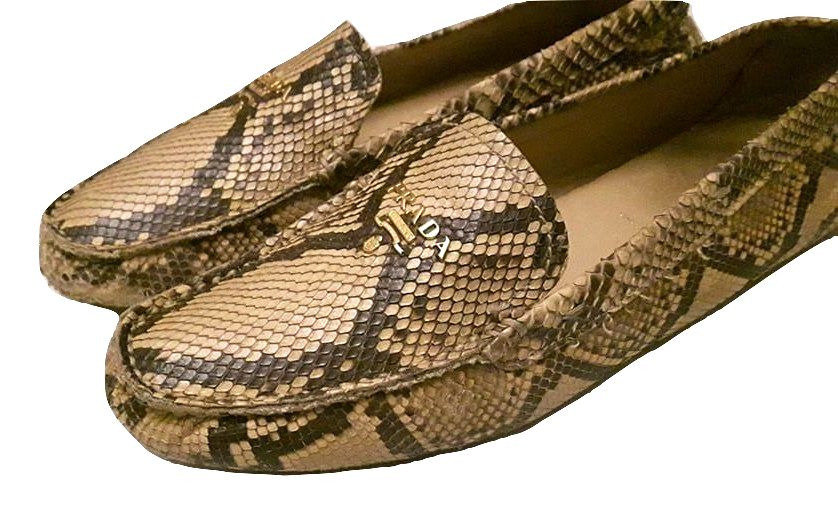 Prada women Snake skin Loafers Sz 37