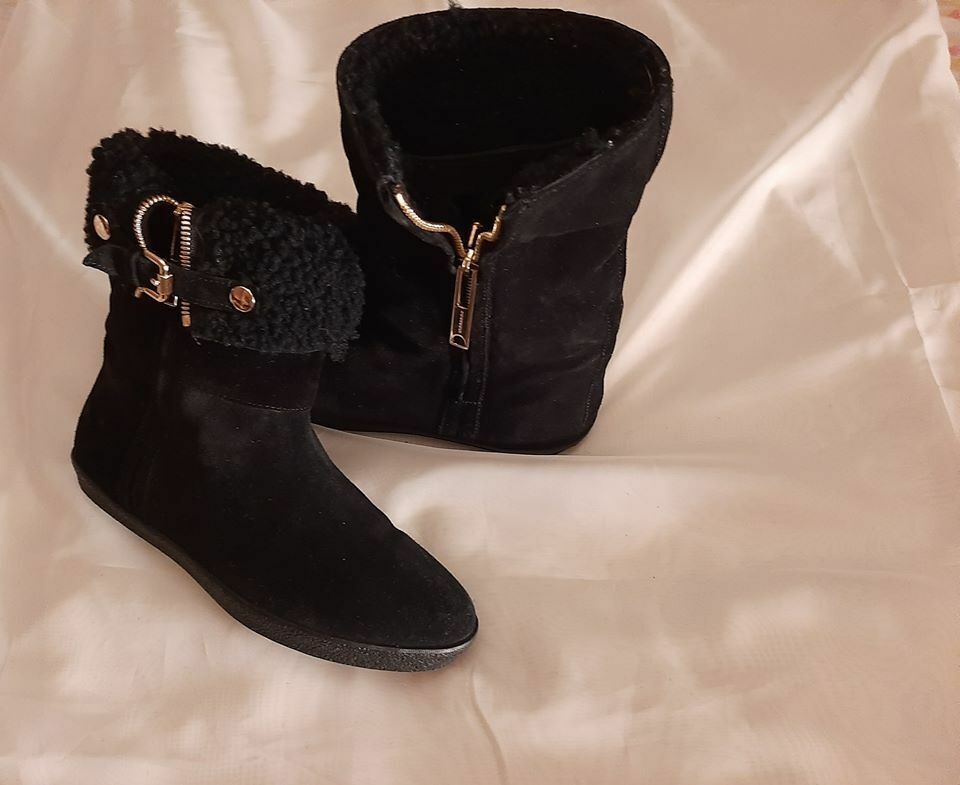 Authentic Burberry Black Sheepskin Suede Ankle Boots, SZ36