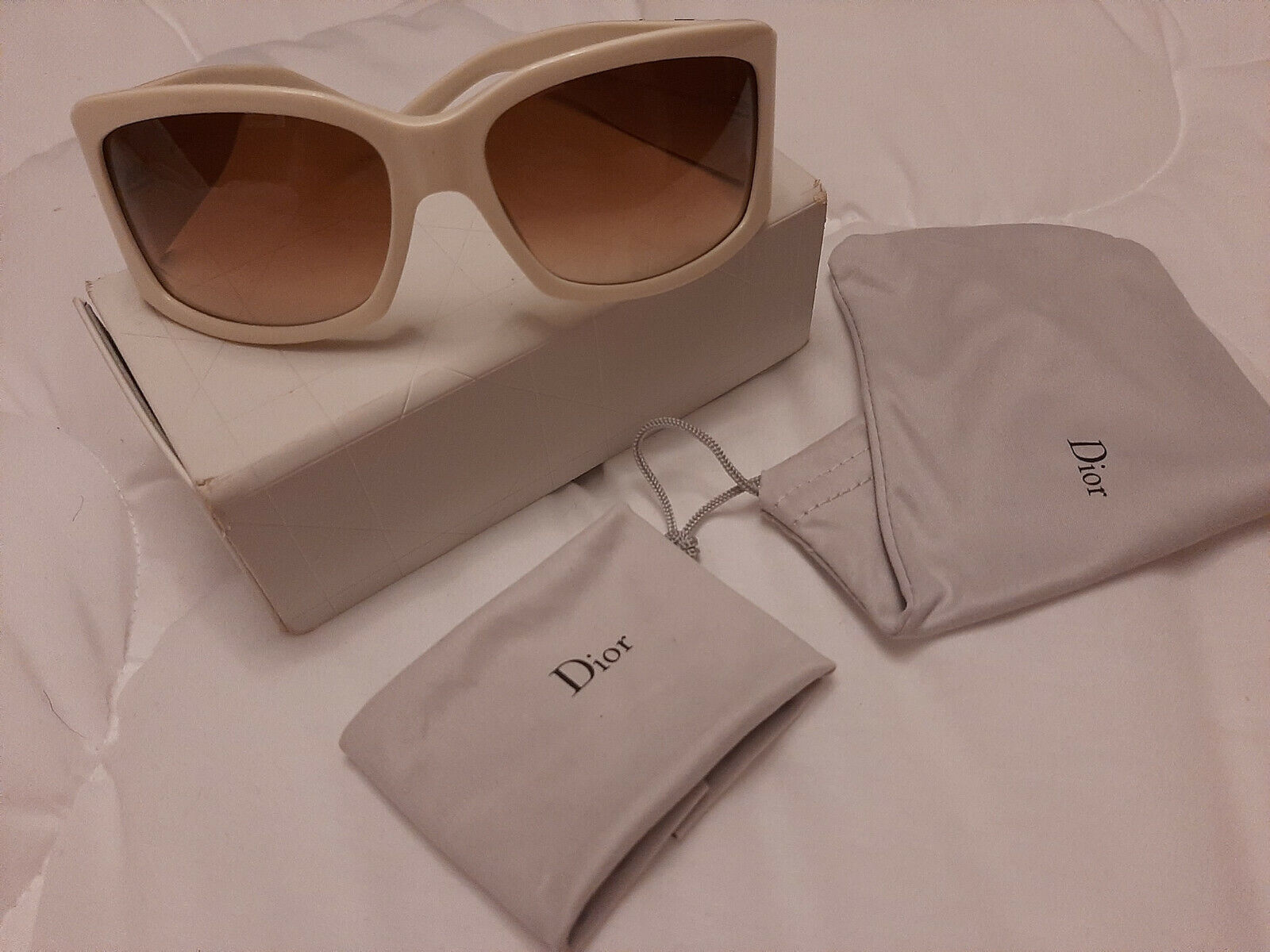  Authentic dior off white rain Model DIOR-RAIN 1-SBR02 sunglasses