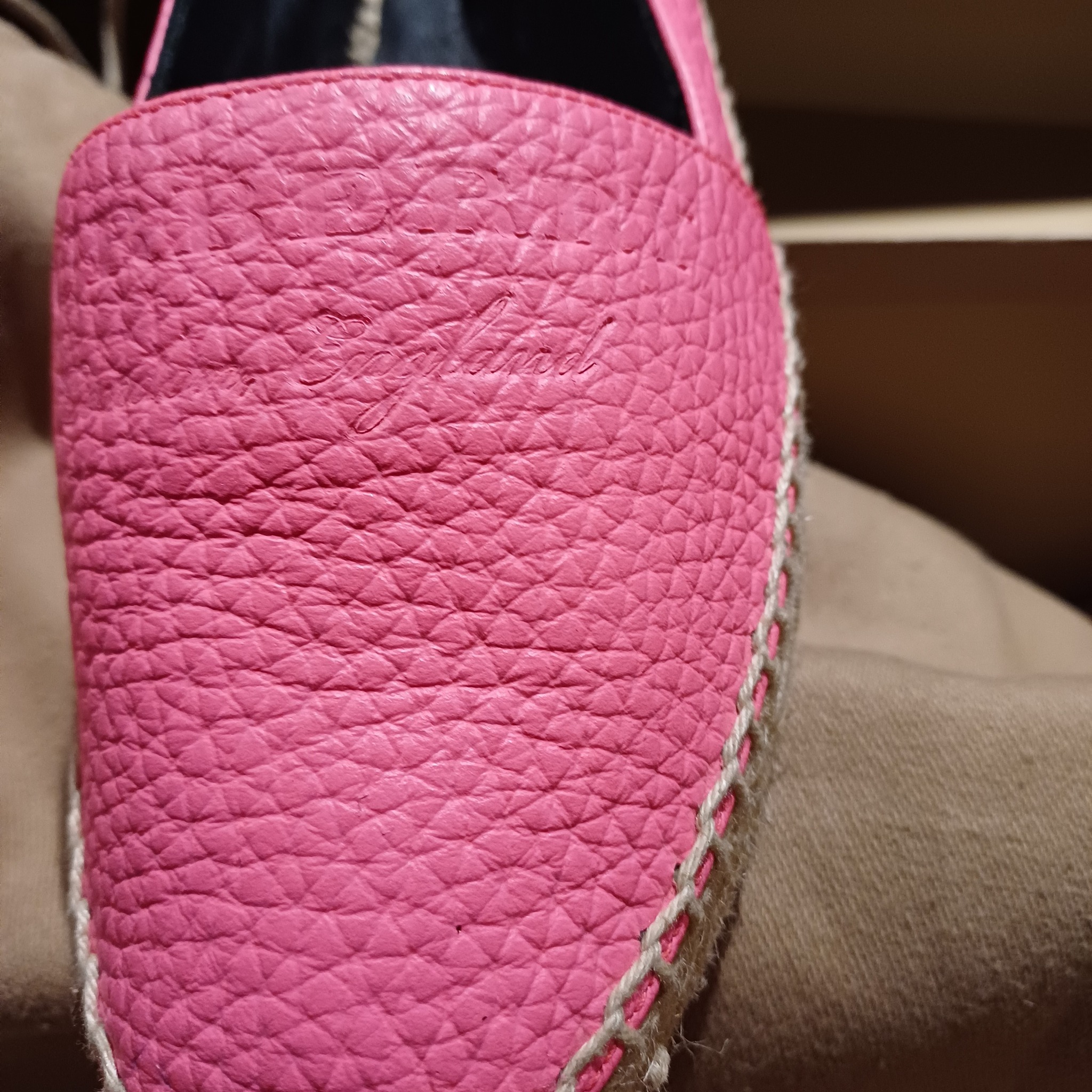 Authentic Burberry Hodgeson Espadrille leather flat ZS 36