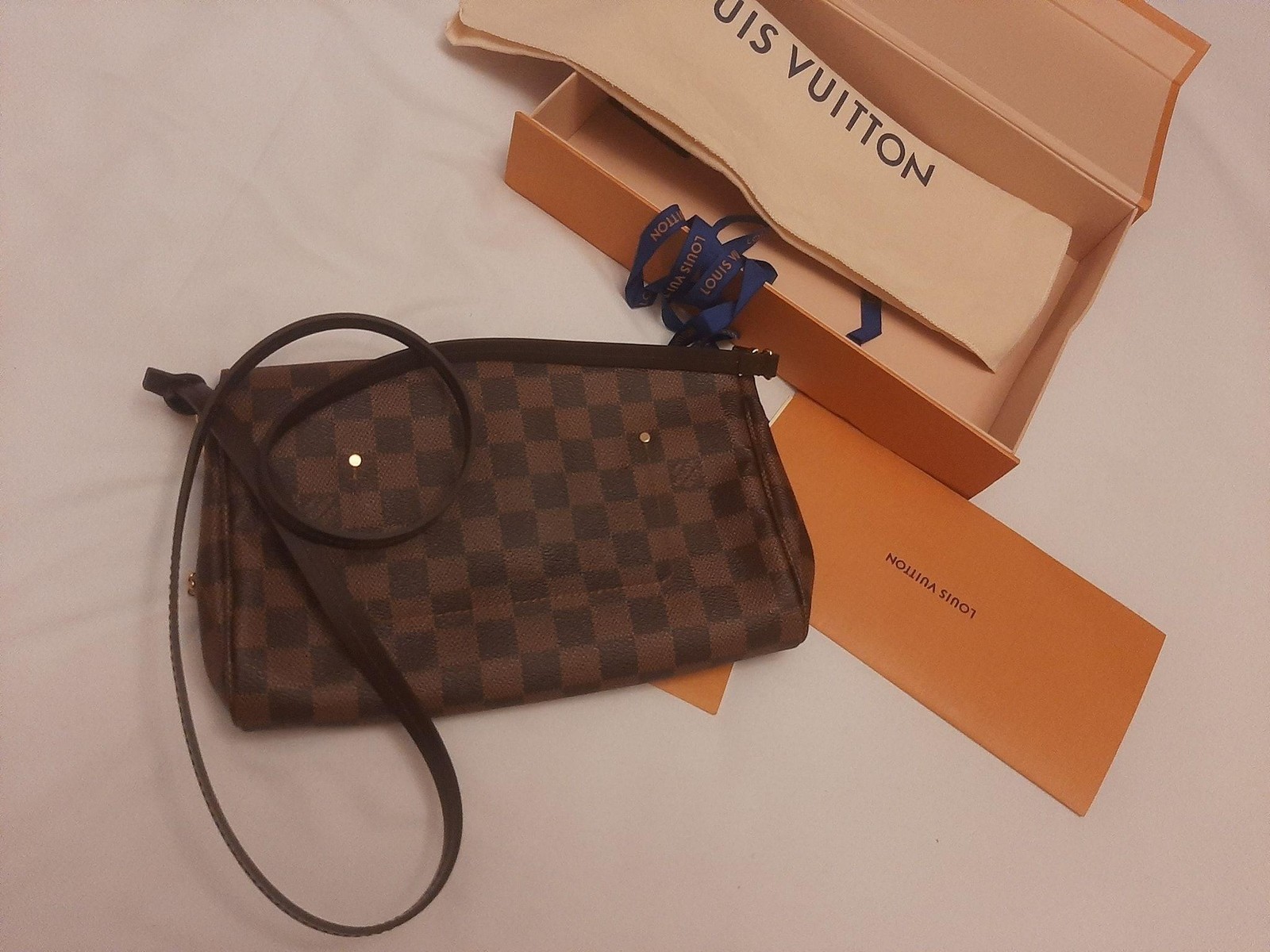 Authentic Damier Ebene canvas Favourite MM bag