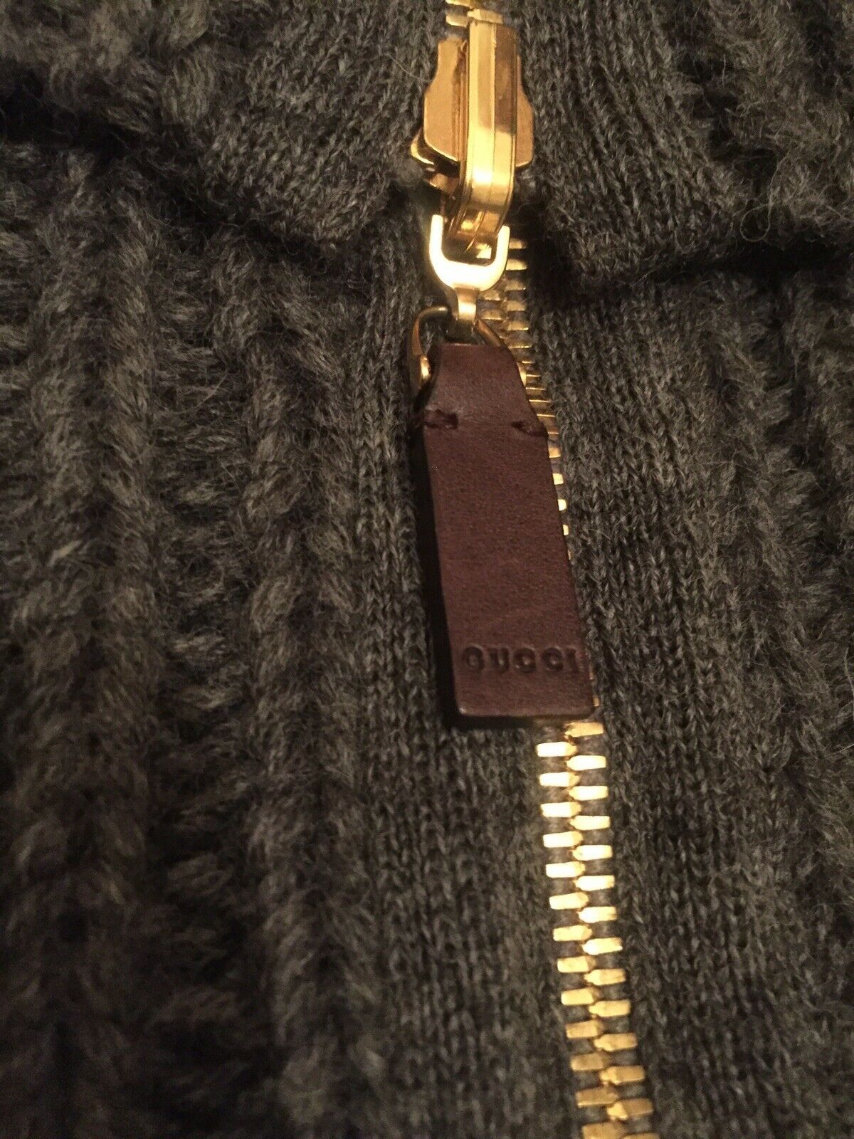 Authentic NEW Gucci Gray Alpaca Fringe Poncho Size M