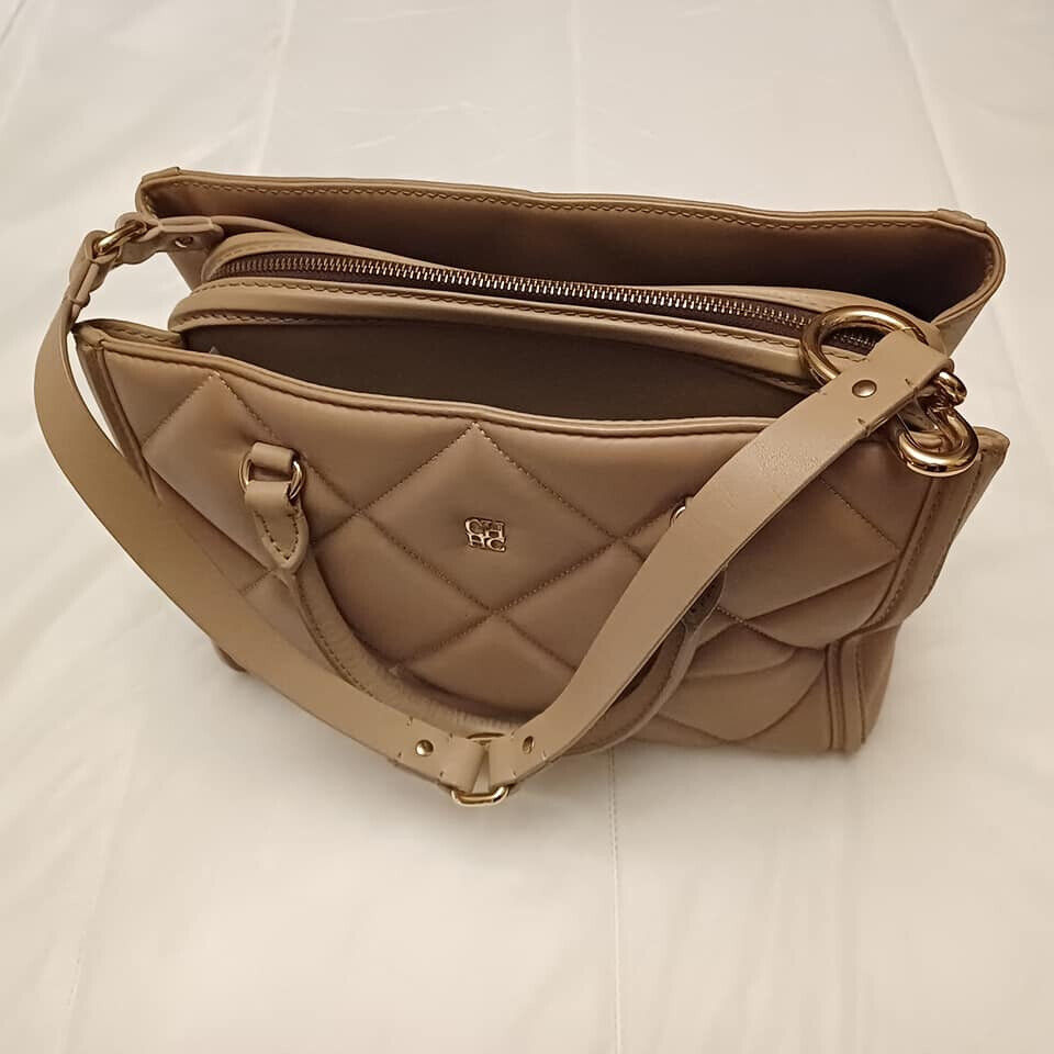 Authentic Carolina Herrera Light Brown Leather Tote bag 
