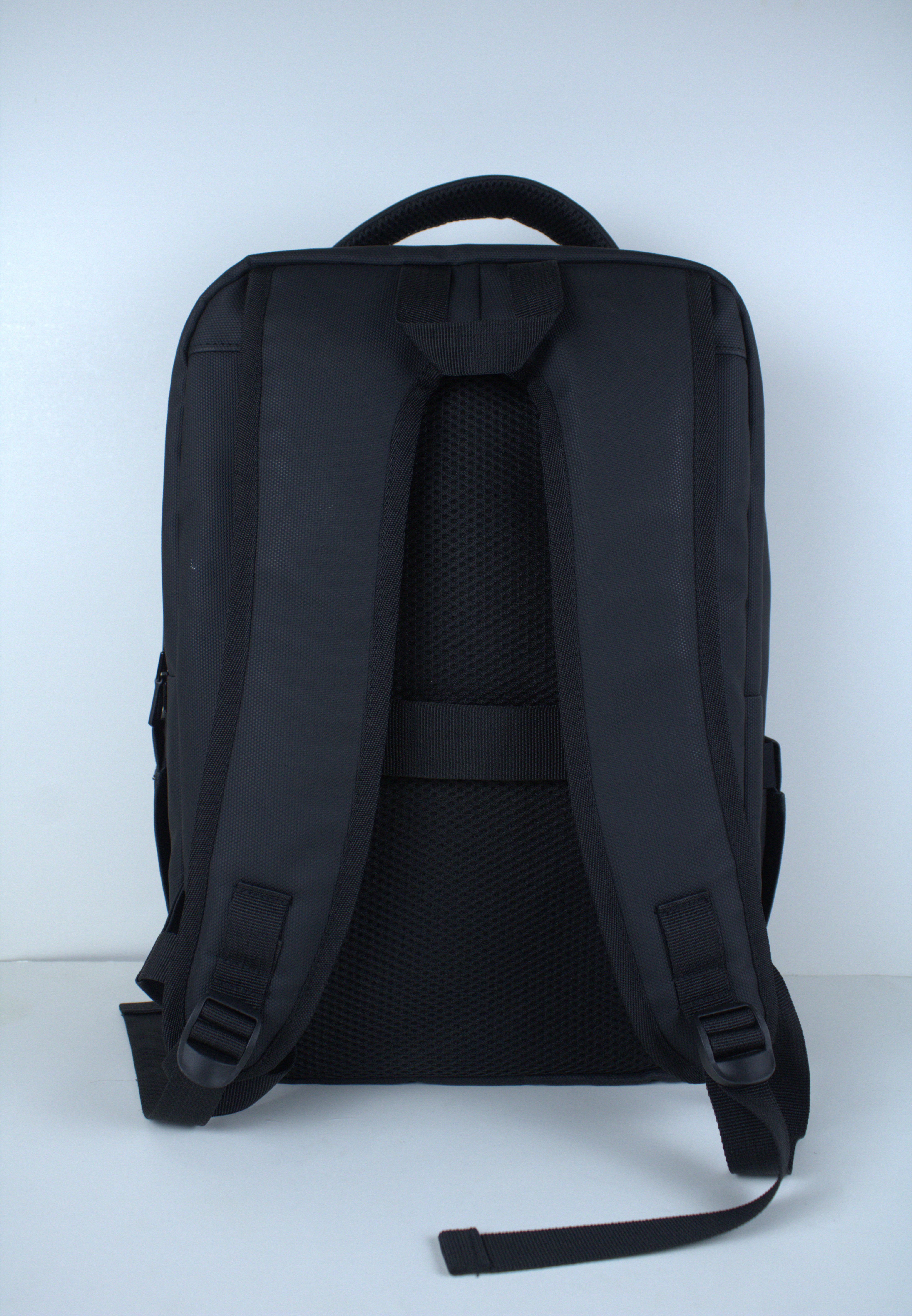 Logic | Black Laptop Backpack