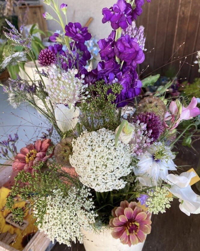 Luftiger Sommerstrauss (00024)