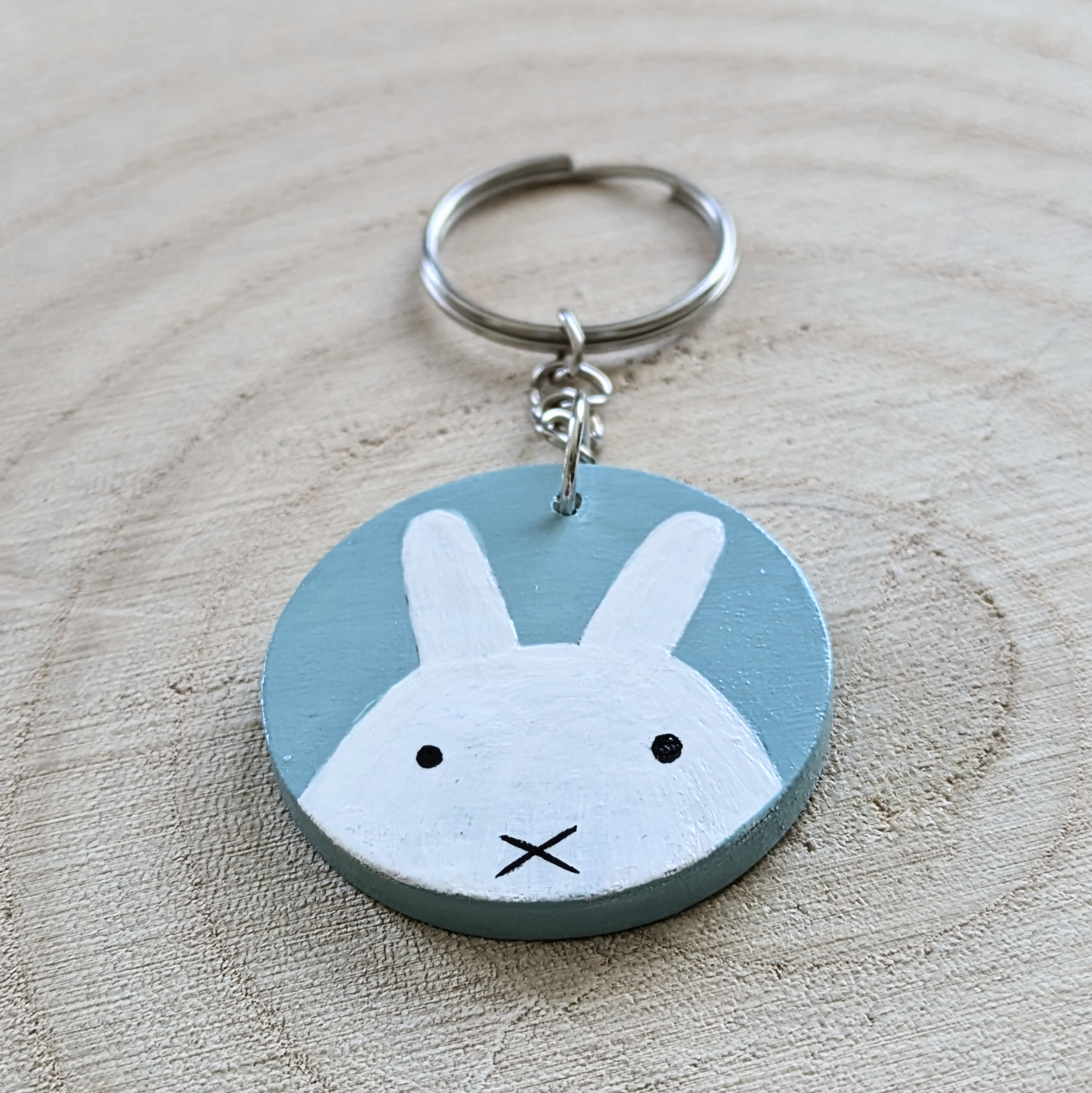 white bunny face keyring