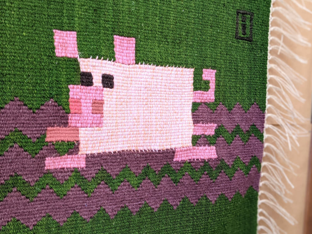 Petit cochon dans la boue 2