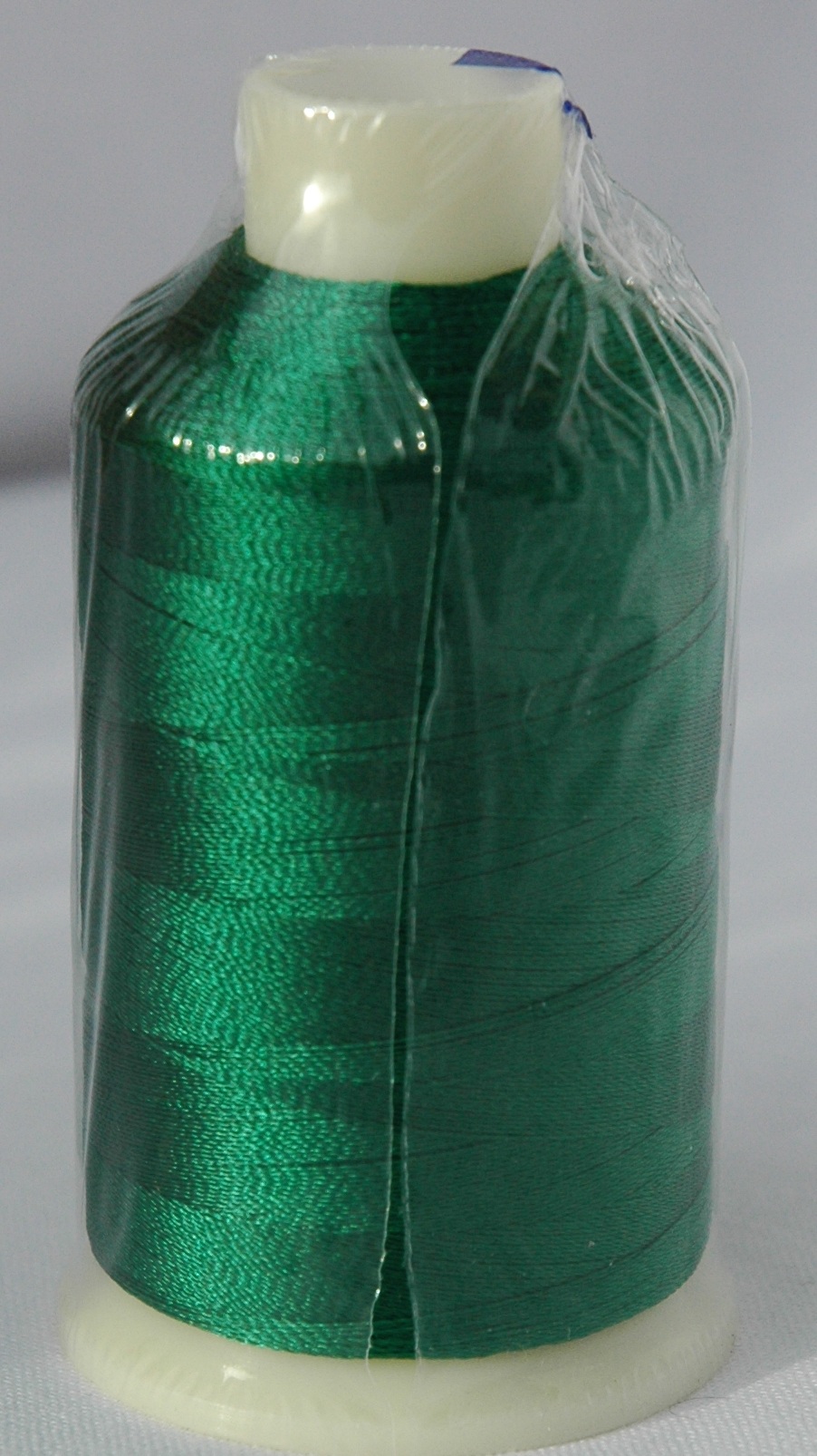 Marathon Embroidery Machine Thread 1000m Spool Rayon 1442