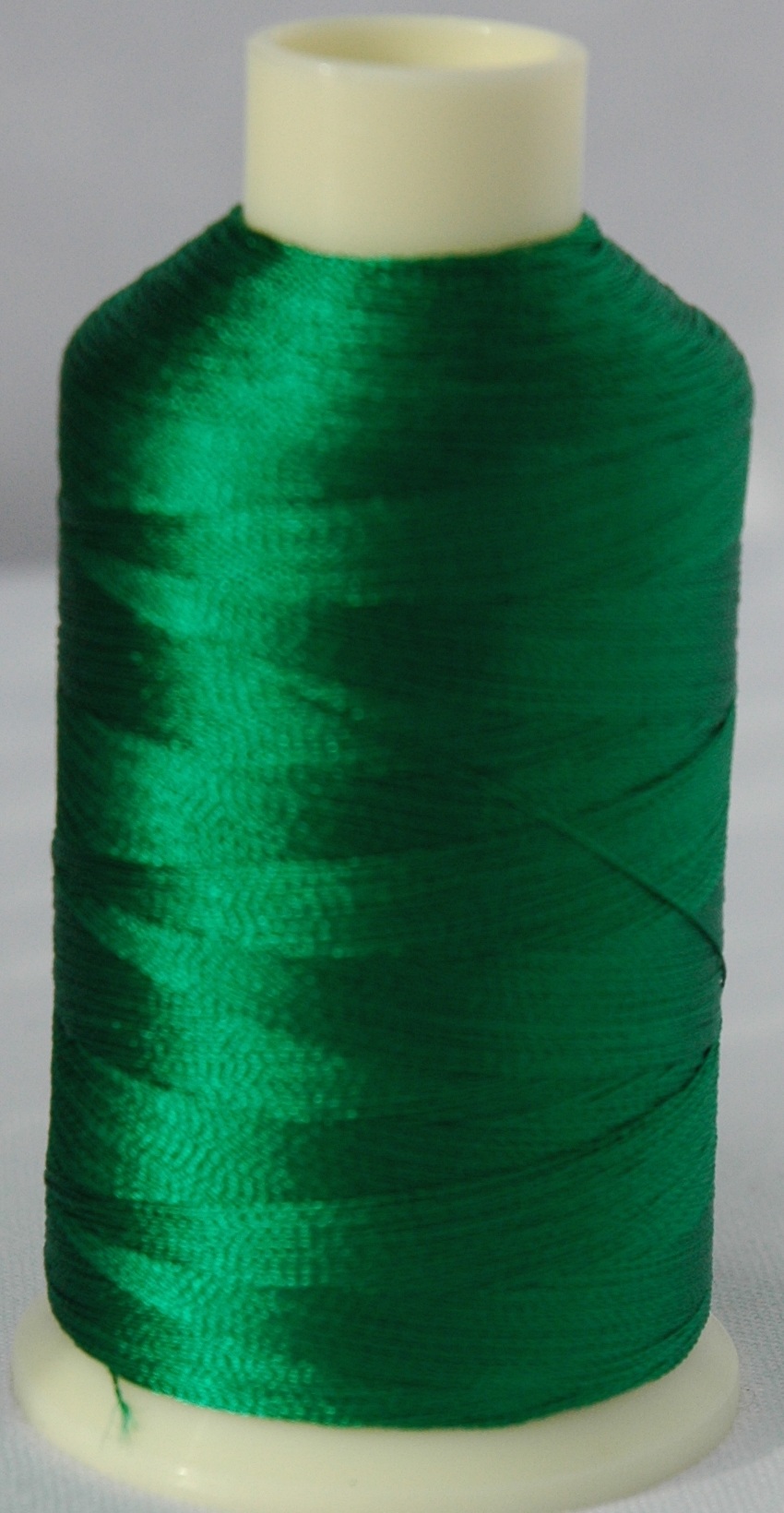 Marathon Embroidery Machine Thread 1000m Spool Rayon 1444