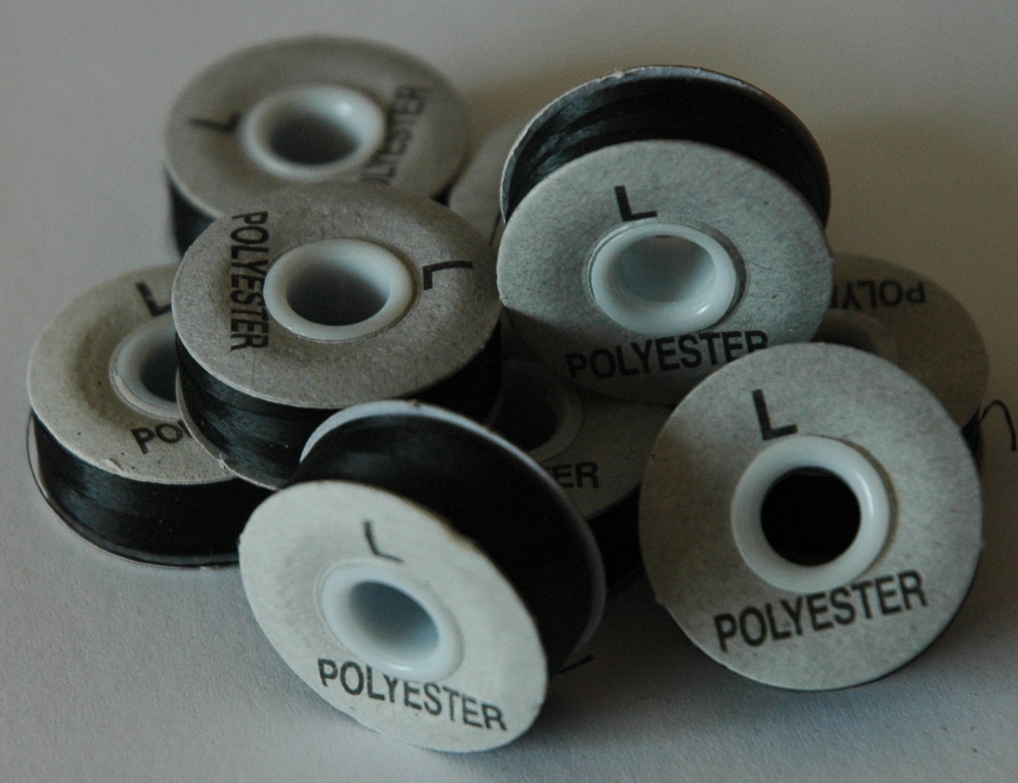 Marathon Bobbins Pre Wound Embroidery Machine Bobbin Thread Idea for Brother PR BLACK