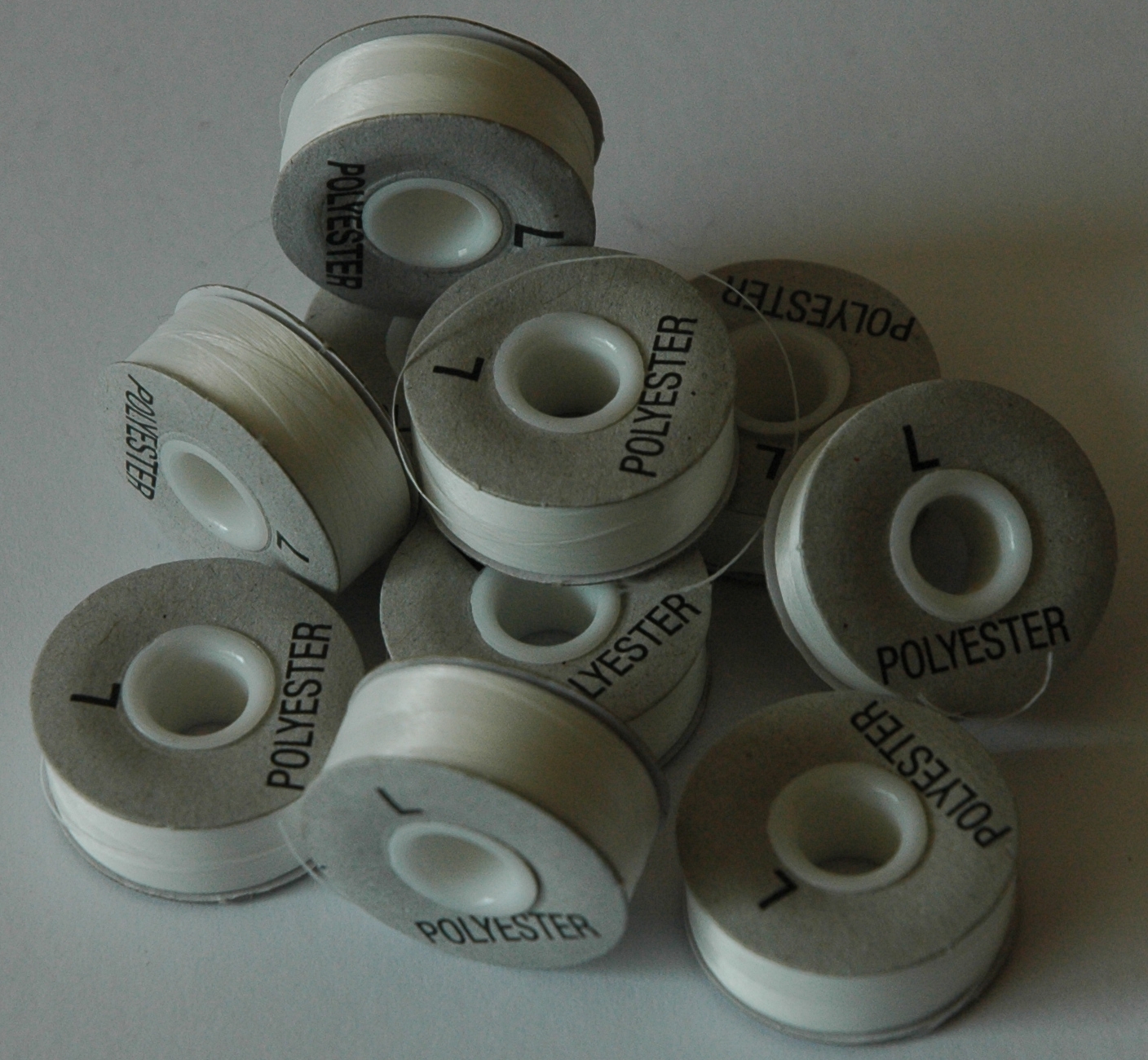 Marathon Bobbins Pre Wound Embroidery Machine Bobbin Thread Idea for Brother PR WHITE