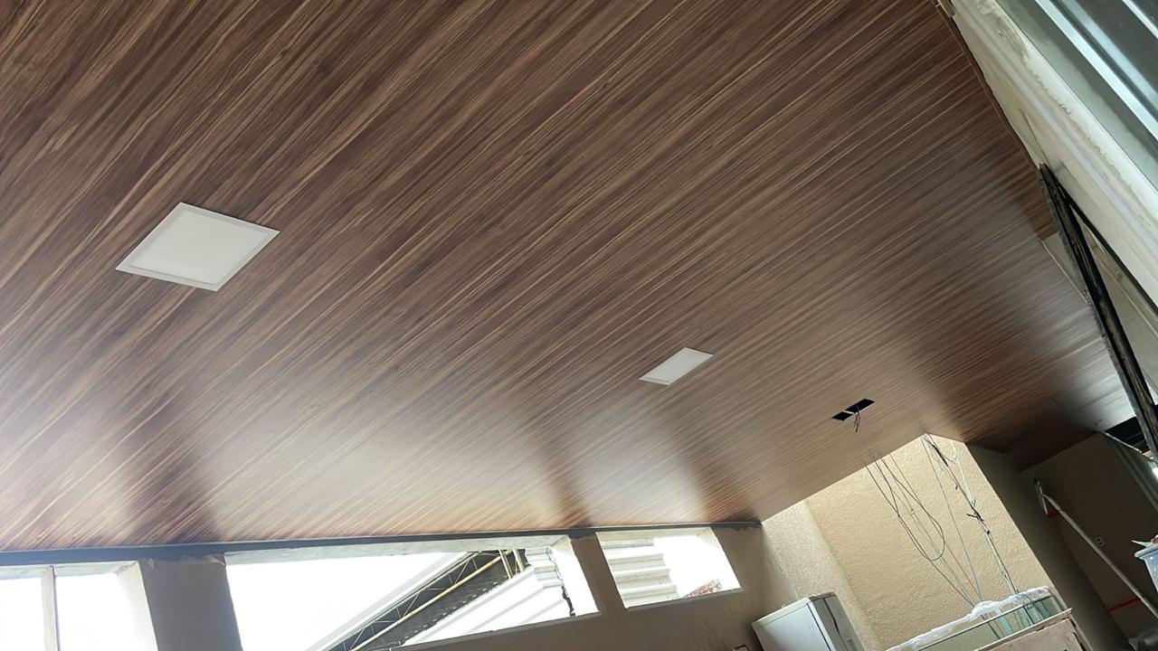 Forro PVC Premium Junta Seca Teca Decor